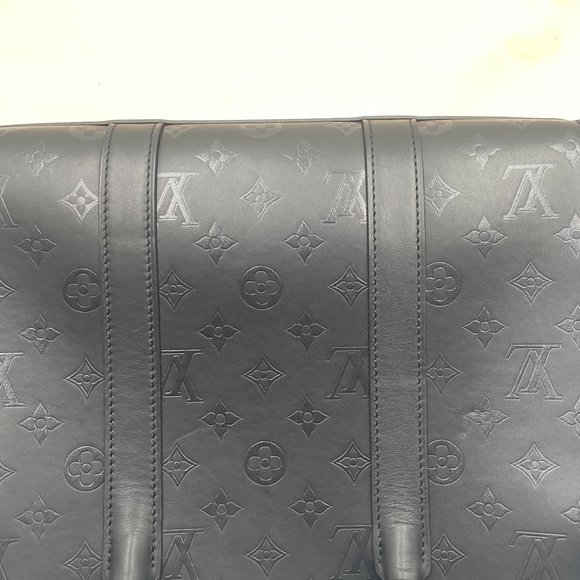 Louis Vuitton Handbag - Picture 8 of 16